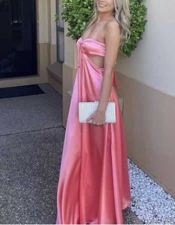 Vestido de fiesta de graduación con escote corazón de satén, espalda descubierta y cordones